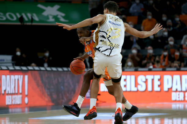 重要比赛或 重要比赛或